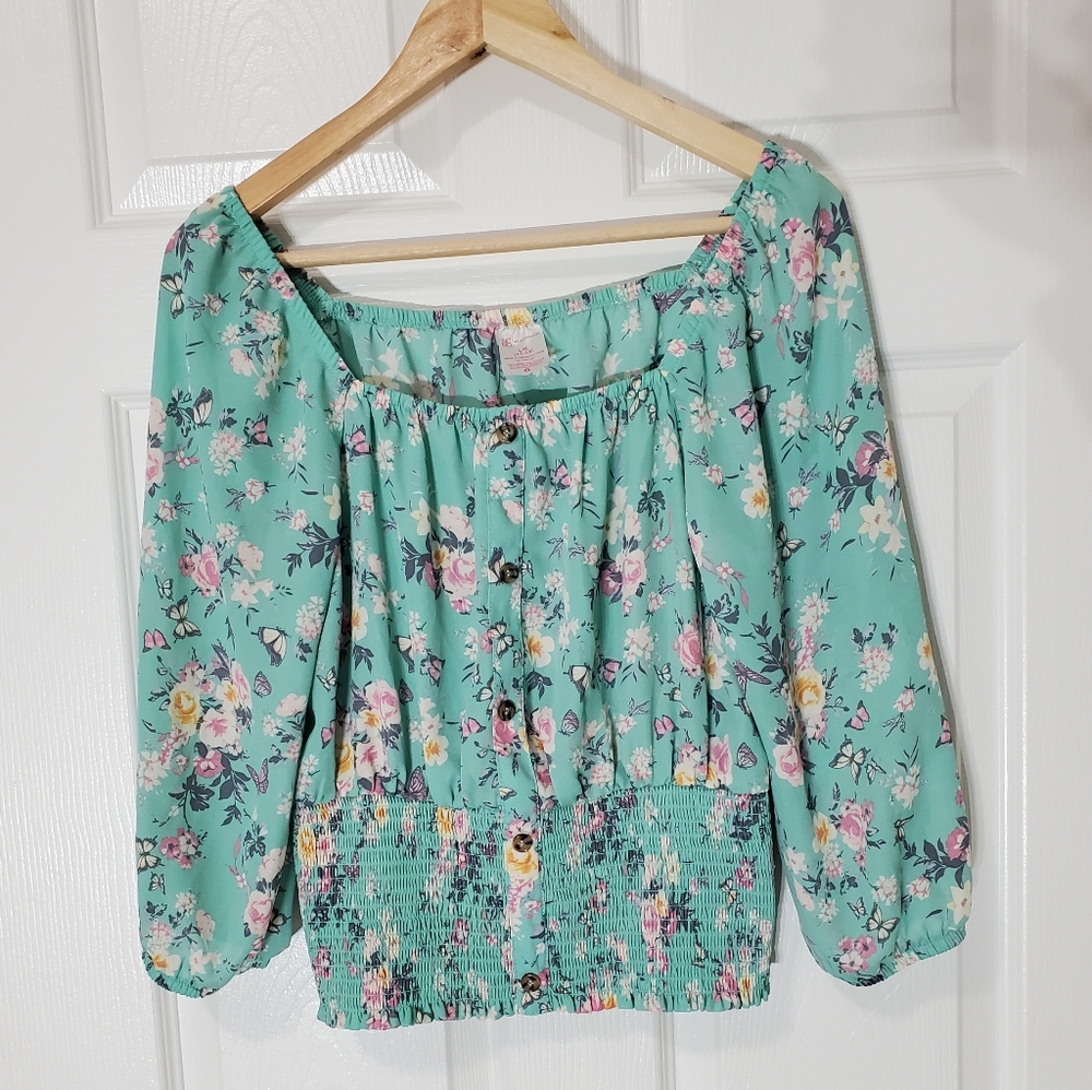 No Boundaries Floral Top
